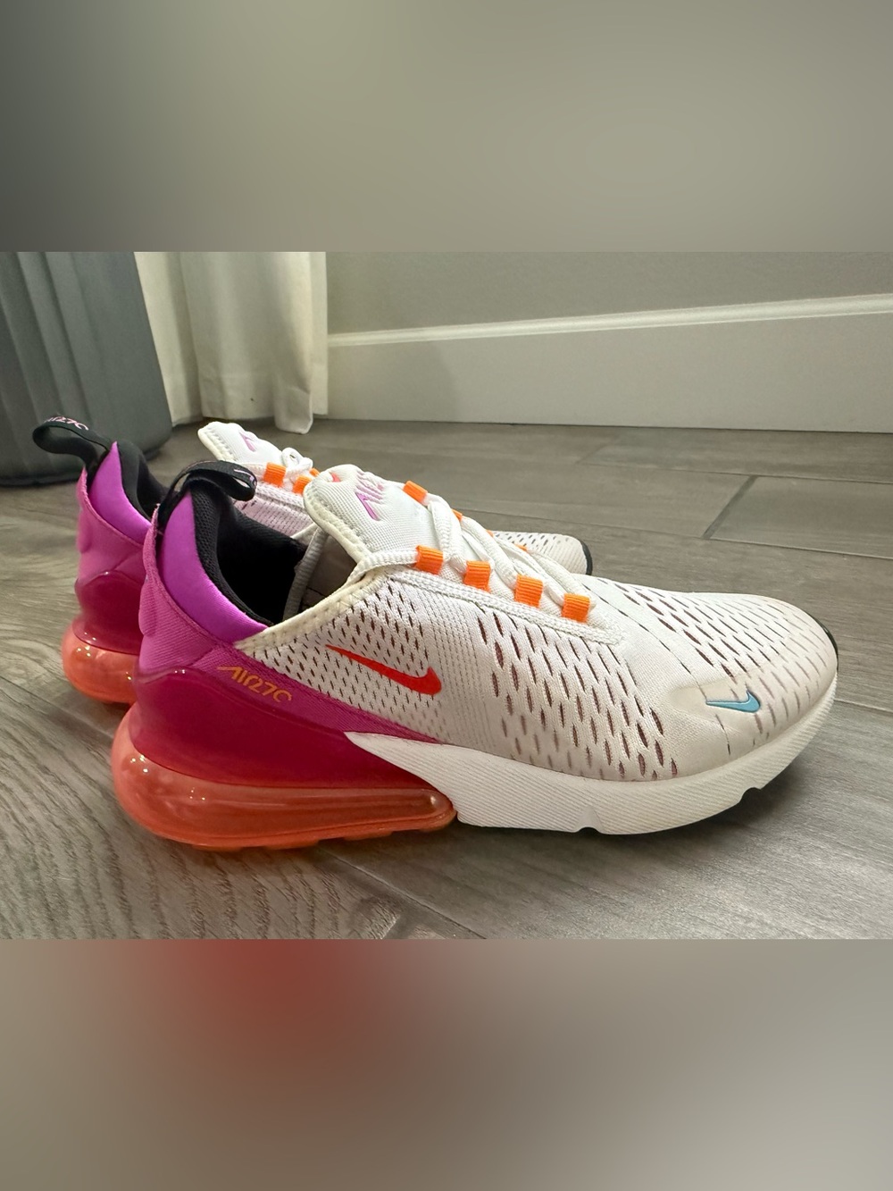 Nike Air Max 270